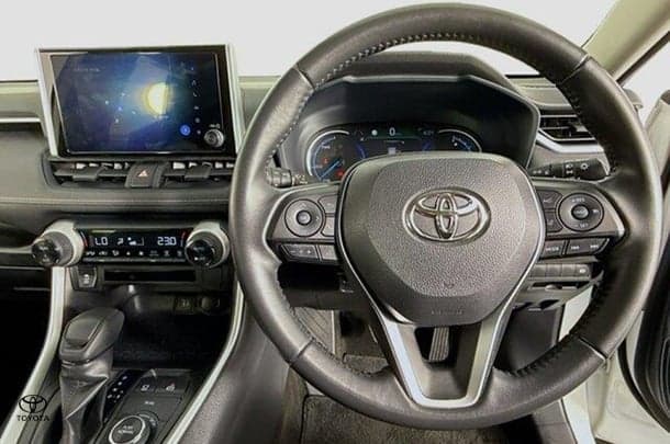 2023 Toyota Rav4 Hybrid GX image 19