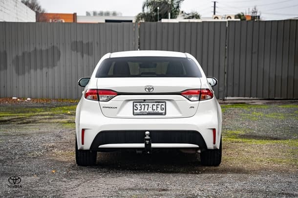 2020 Toyota COROLLA ZR image 34
