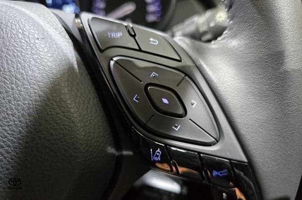 2023 Toyota C-HR Hybrid GR-S image 18