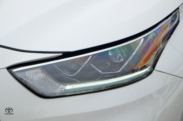 2021 Toyota KLUGER AWD GRANDE image 19