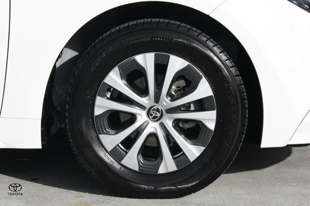 2021 Toyota Corolla Sedan Hybrid Ascent Sport image 11