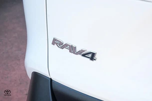 2019 TOYOTA RAV4 GX-2WD image 23