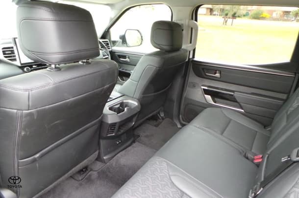 2024 Toyota Tundra Limited image 10