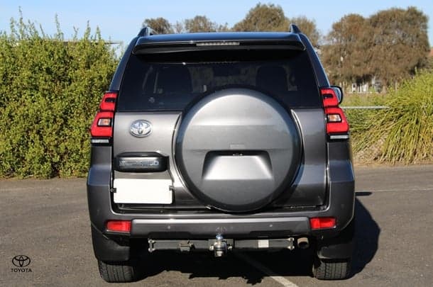 2022 Toyota Prado GXL image 9