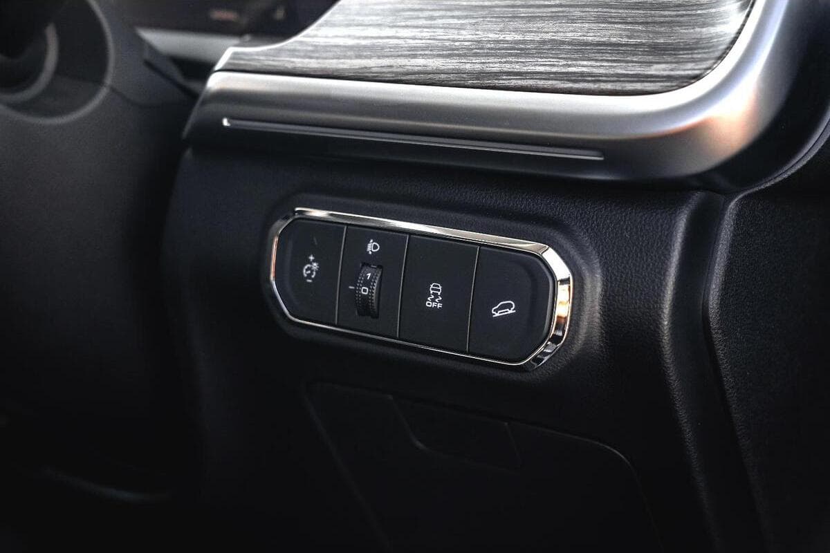 2025 GWM Cannon Alpha Lux Auto 4WD Dual Cab image 18