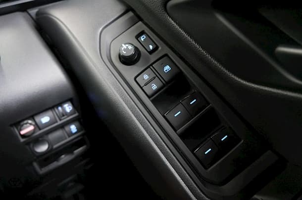 2024 Toyota Landcruiser GX image 20