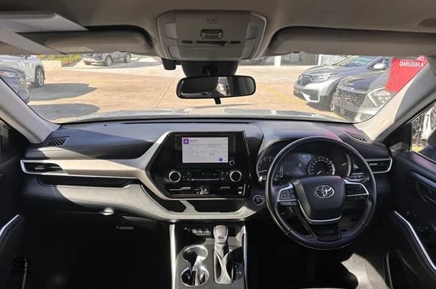 2022 Toyota Kluger GX AWD image 22