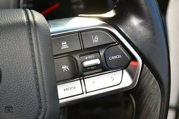 2024 Toyota Landcruiser Sahara ZX image 14