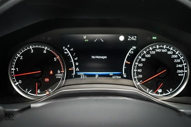 2024 Toyota Landcruiser VX image 20
