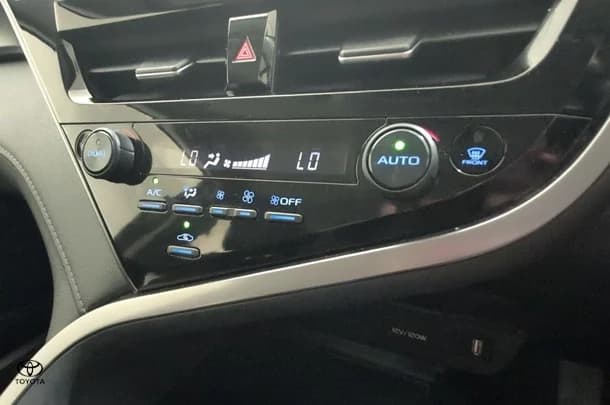 2021 Toyota Camry Hybrid Ascent Sport image 25