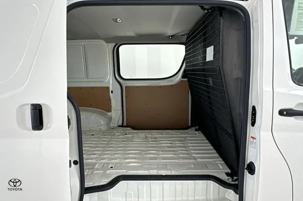 2019 Toyota Hiace LWB image 14