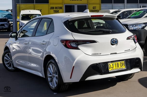 2023 Toyota Corolla Ascent Sport image 2