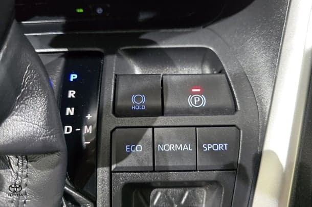 2019 Toyota RAV4 GXL-2WD image 23