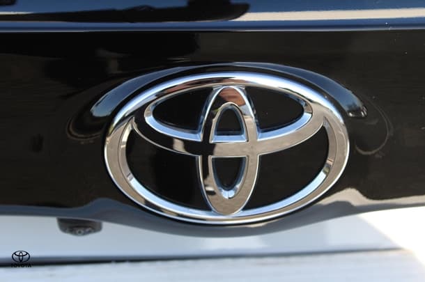 2023 Toyota Yaris Ascent Sport image 13