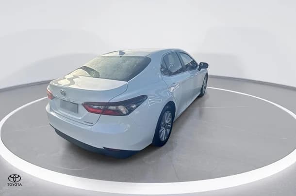 2021 Toyota Camry Hybrid Ascent image 8