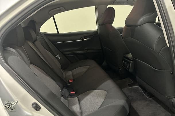 2023 Toyota Camry Hybrid Ascent image 14
