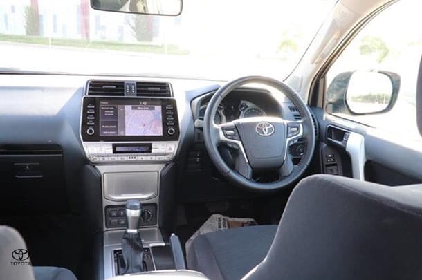 2021 Toyota Prado GXL image 13