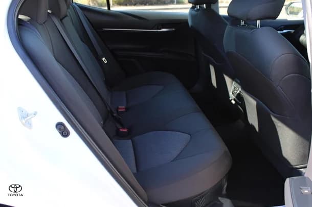 2020 Toyota Camry Hybrid Ascent Sport image 18