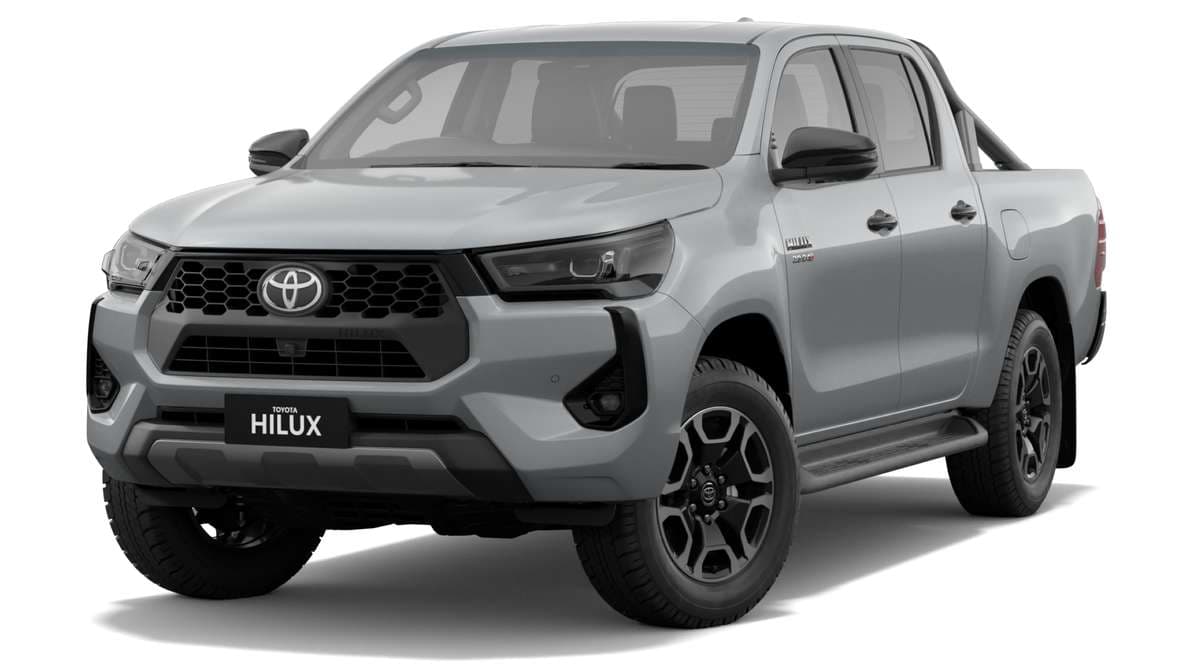 2024 Toyota Hilux 4x4 SR5 Double-Cab Pick-Up Premium Interior image 4