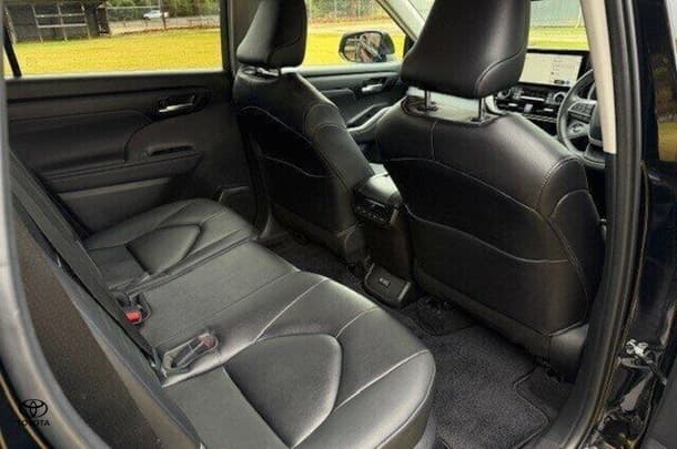 2023 Toyota KLUGER GXL AWD image 14