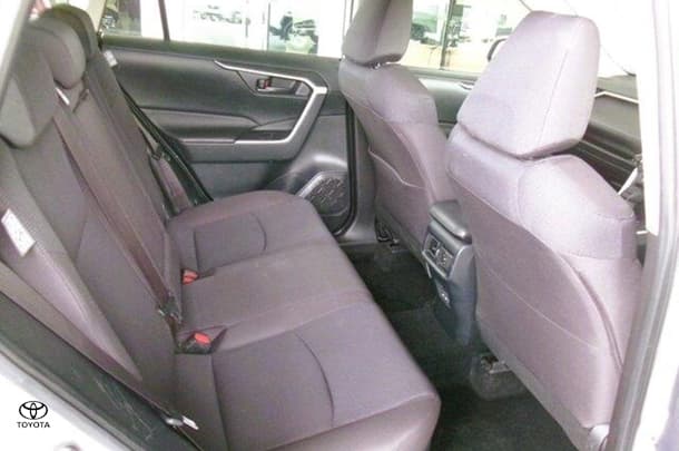 2023 Toyota RAV4 GX image 11