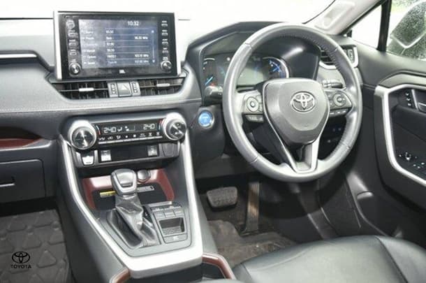 2020 Toyota Rav4 Hybrid Cruiser 2WD image 3
