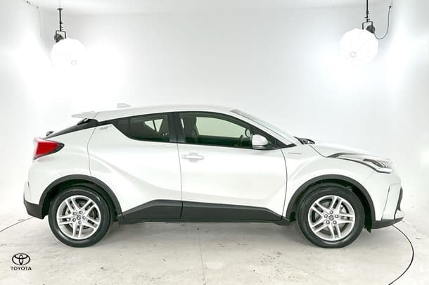 2023 Toyota CH-R GXL-2WD image 10