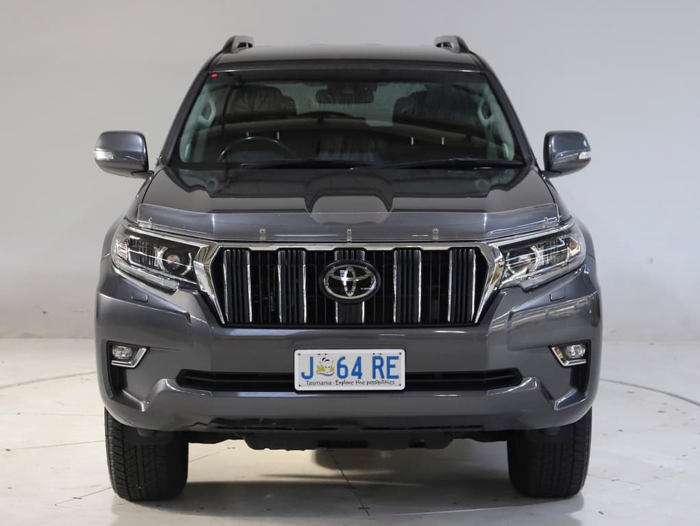 2021 Toyota Prado GXL image 2