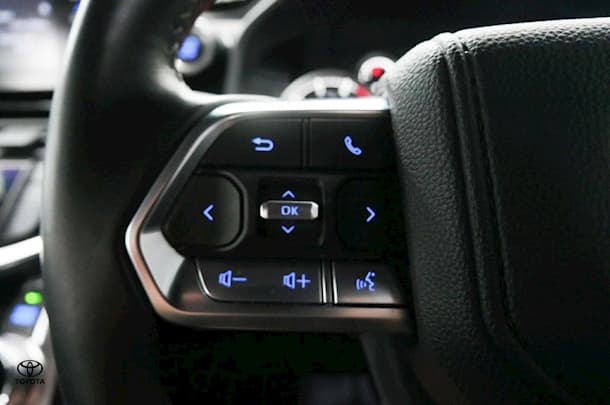 2024 Toyota Landcruiser GX image 18