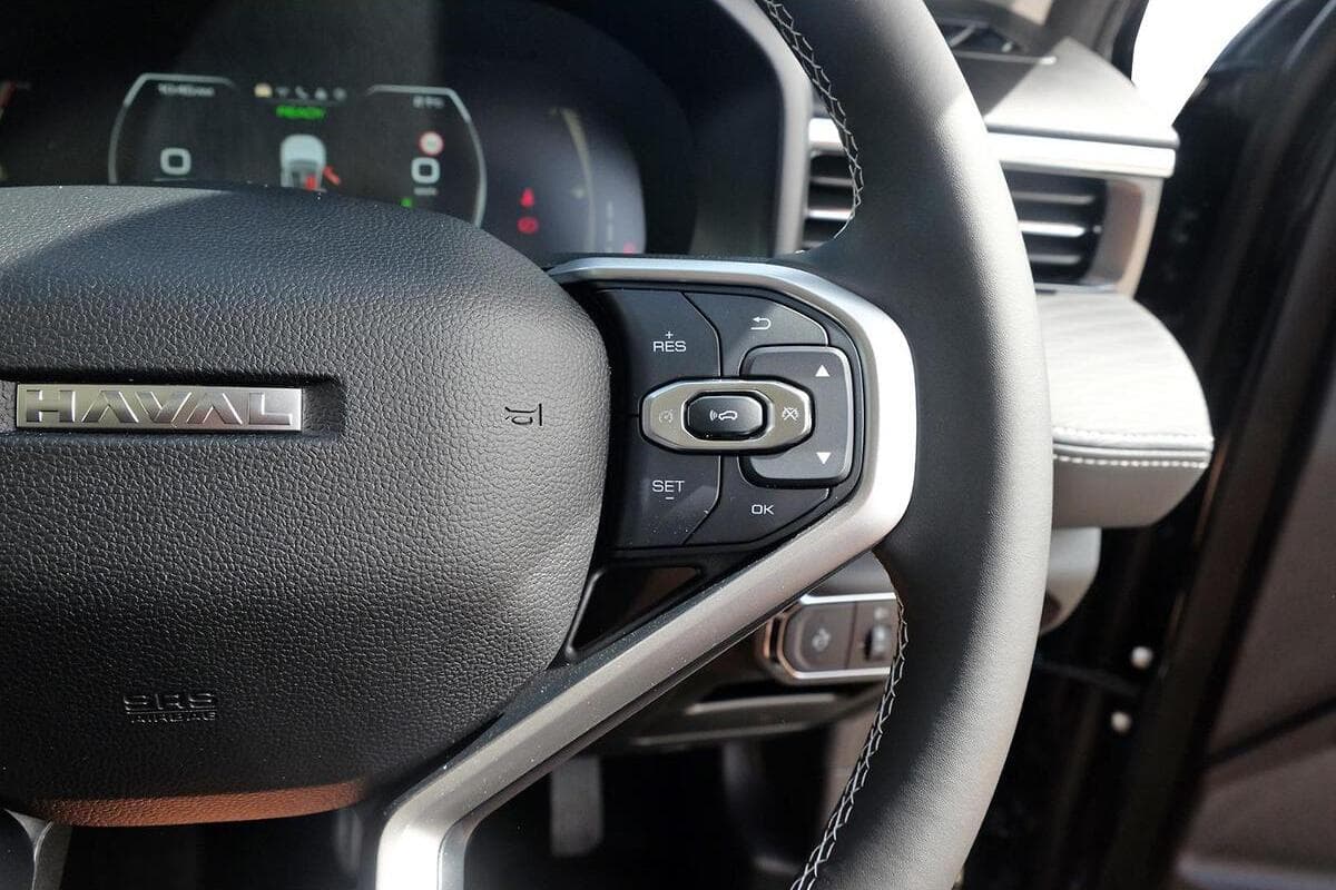 2024 GWM Haval Jolion Ultra Hybrid Auto image 14