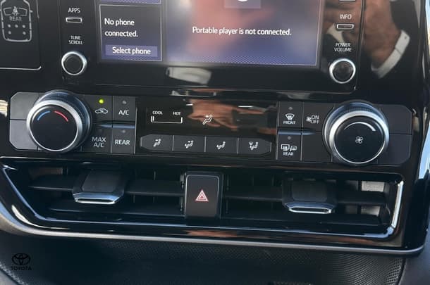 2022 Toyota Kluger GX AWD image 19