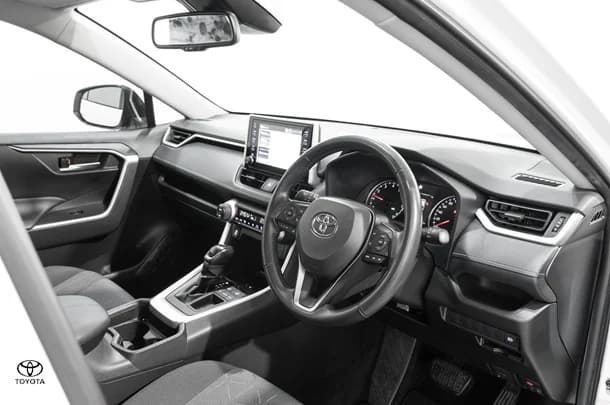 2020 Toyota RAV4 GXL-2WD image 15