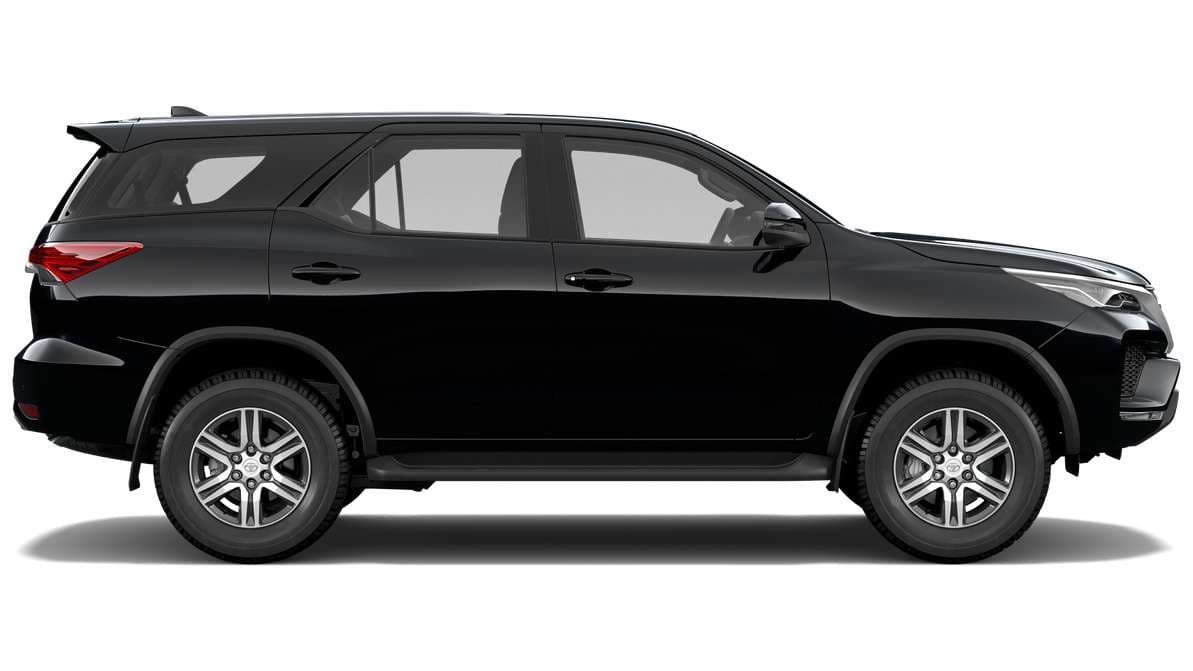 2024 Toyota Fortuner GX Automatic image 2