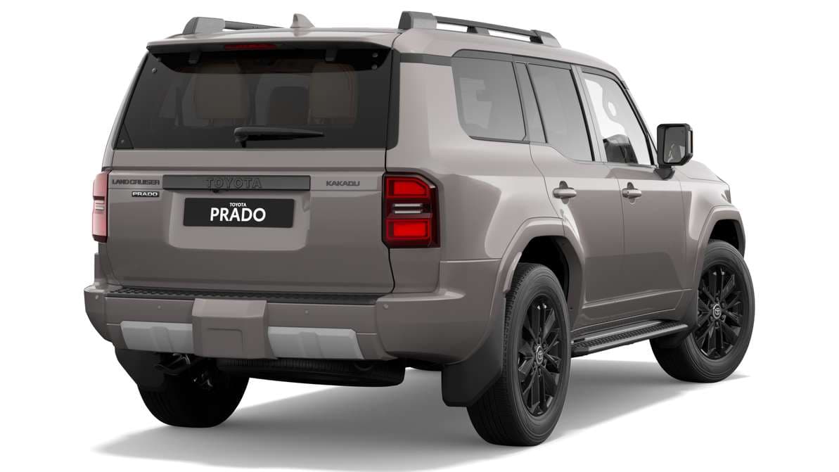 2024 Toyota Prado Kakadu Turbo-diesel image 3
