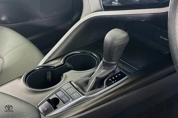 2021 Toyota Camry Hybrid Ascent image 16