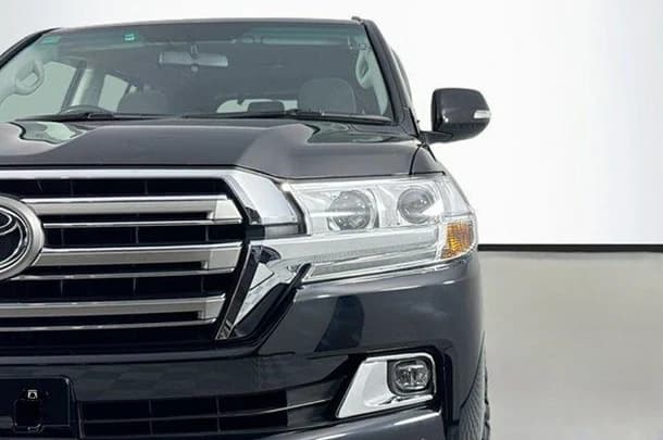 2021 Toyota LANDCRUISER GXL image 3