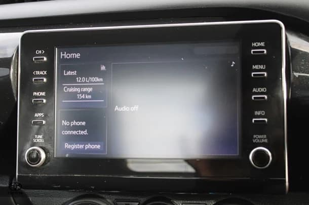 2021 Toyota Hilux 4x2 Workmate image 16
