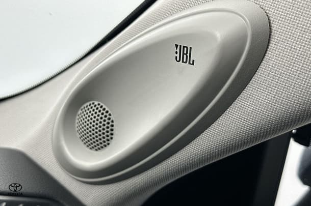 2021 Toyota Kluger AWD GRANDE image 38