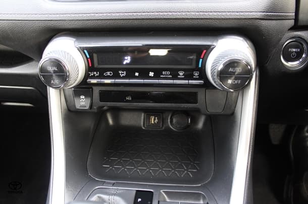 2023 Toyota RAV4 Hybrid GX AWD image 31