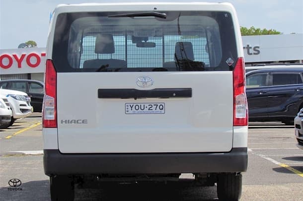 2020 Toyota Hiace LWB image 5