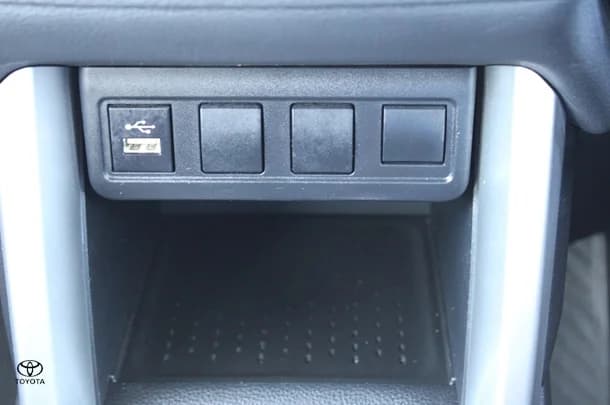 2023 Toyota Corolla Cross Hybrid GX image 31