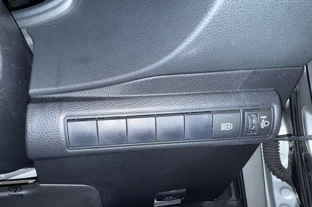 2021 Toyota Corolla Ascent Sport image 16