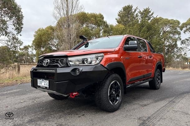 2018 Toyota HILUX Rugged X image 3