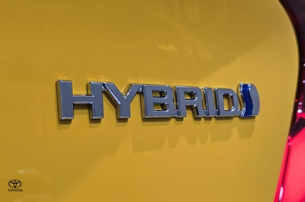 2023 Toyota C-HR Hybrid GR-S image 10