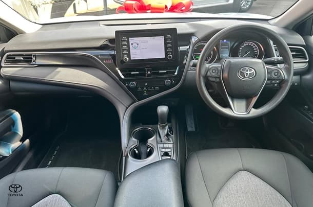 2022 Toyota Camry Hybrid Ascent image 12