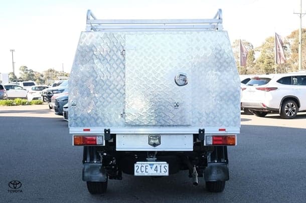 2021 Toyota Hilux 4x2 Workmate image 4