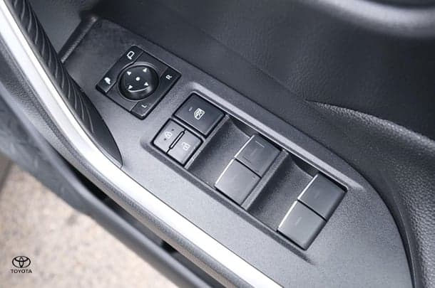 2022 Toyota Rav4 Hybrid GXL-2WD image 14