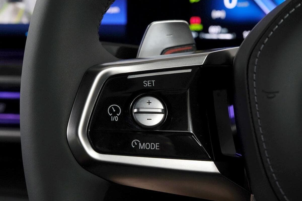 2025 BMW 7 Series 740i M Sport G70 Auto image 16