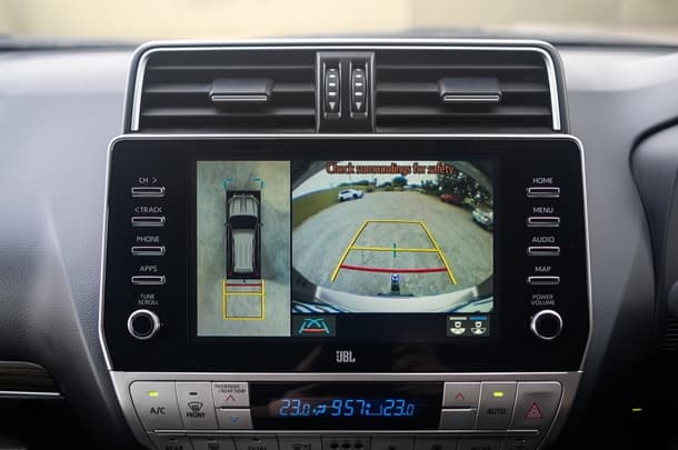 2022 Toyota PRADO Kakadu image 11