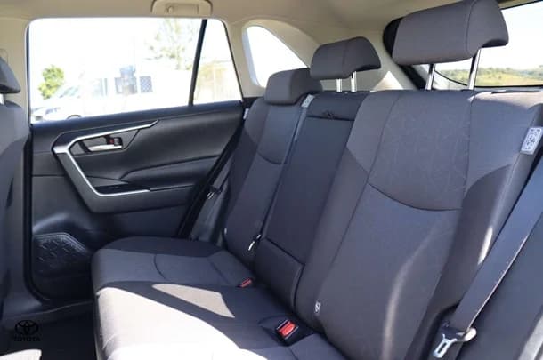 2023 Toyota RAV4 Hybrid GXL AWD image 23